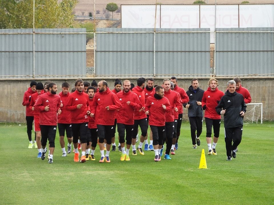 Elazığspor, Gaziantepspor maçı hazırlıklarına başladı
