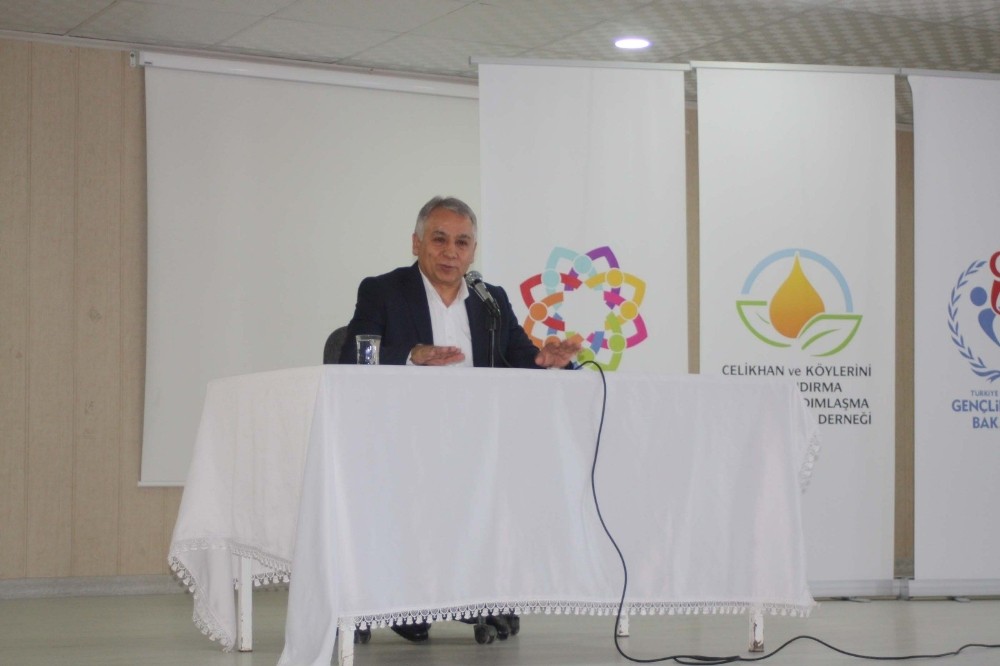 Milletvekili Boynukara “Hedef Ülke Türkiye” konulu konferans verdi
