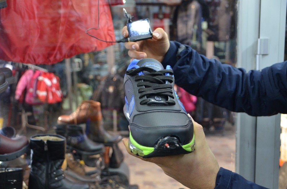 Malatyalı Mucit Asker ve polisler için elektroşoklu ayakkabı tasarladı