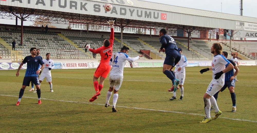 TFF 3. Lig: Elaziz Belediyespor: 0 - Karacabey Birlikspor: 0
