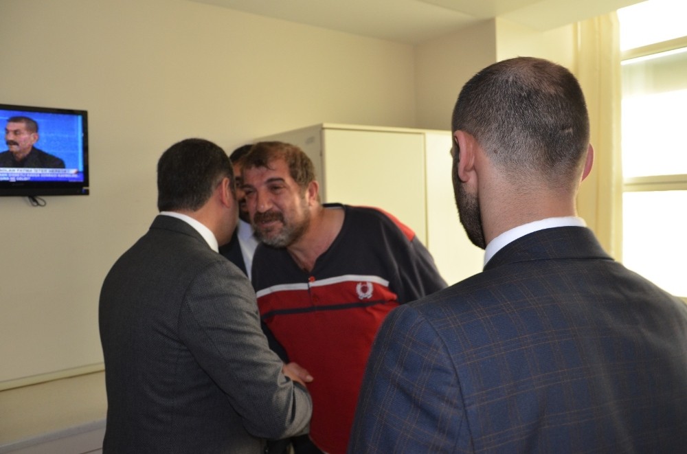 MHP Malatya İl Başkanı’ndan hastalara moral ziyareti