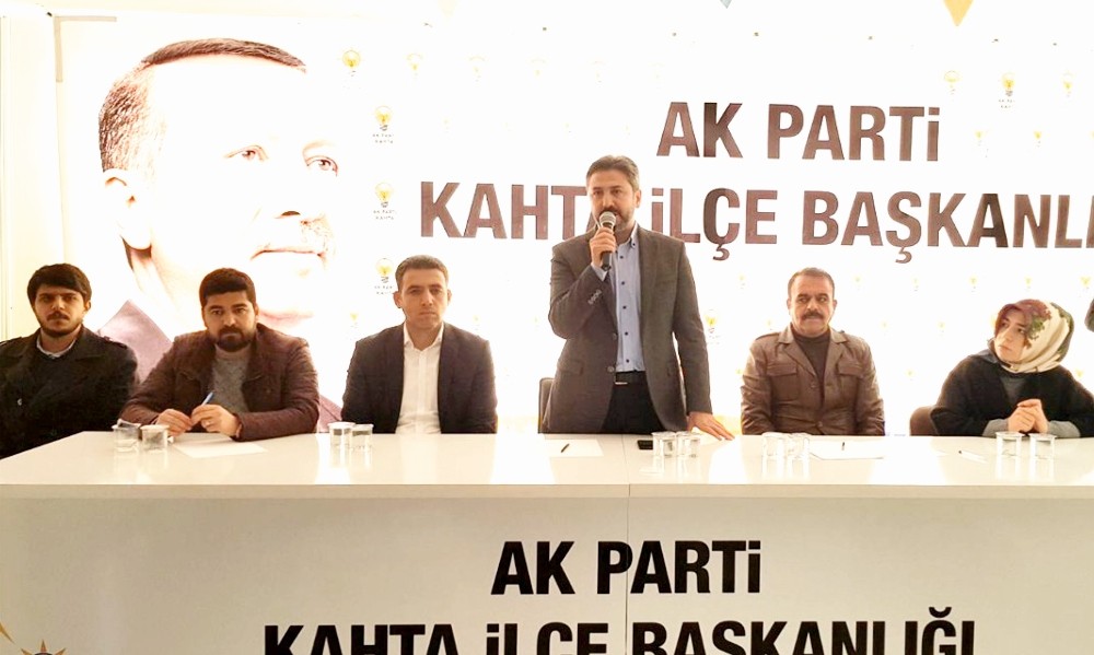 AK Parti Kahta İlçe Başkanlığı Ocak ayı danışma toplantısını gerçekleştirdi
