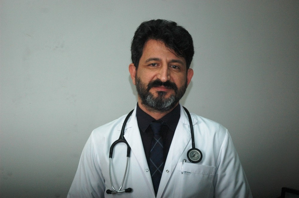 Dr. Şemi Atilla: 
