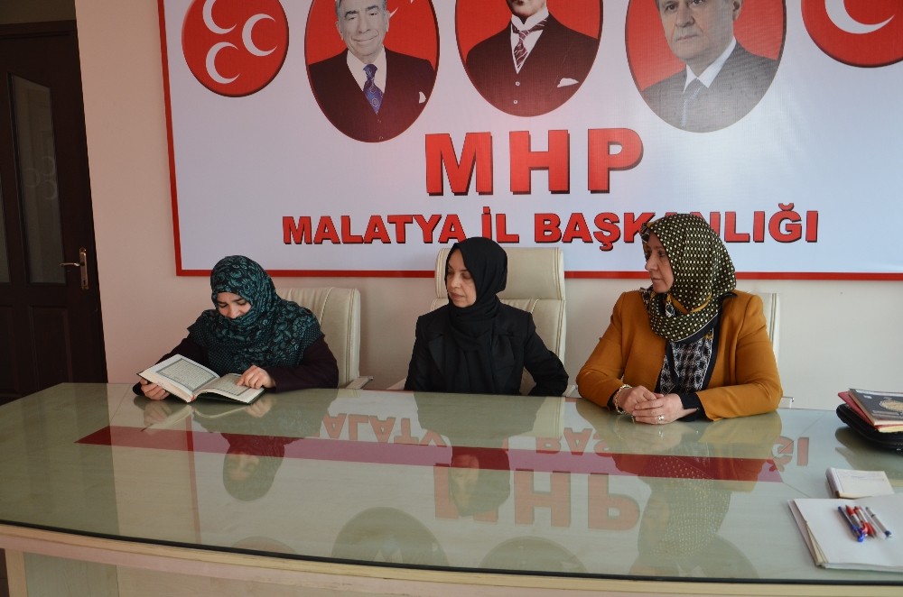 MHP’li kadınlar şehitler için mevlit okuttu