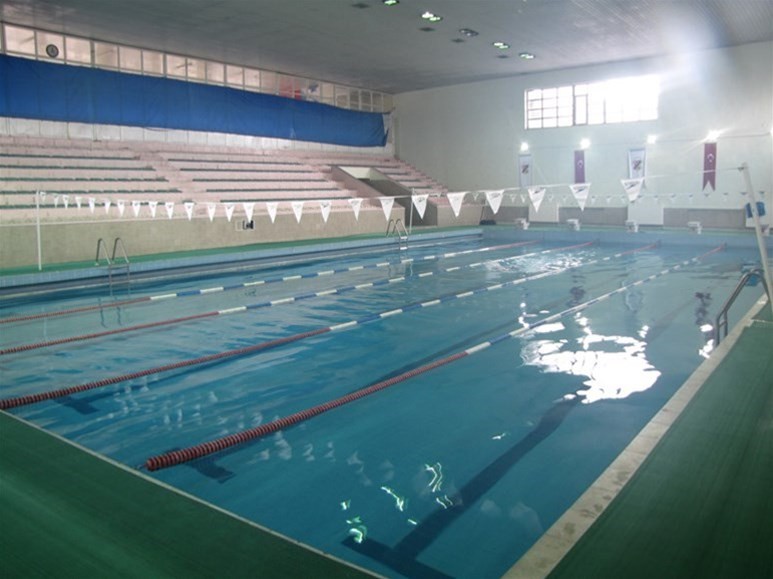 Osman Çağlı Kapalı Yüzme Havuzunda kış sezonu açıldı
