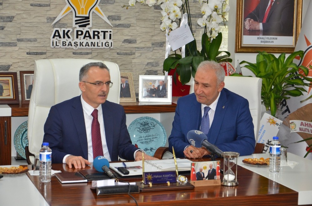 Maliye Bakanı Ağbal’ın Malatya’daki son durağı AK Parti oldu
