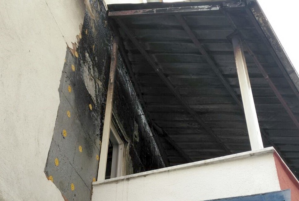 Çelikhan’da evin terasında yangın çıktı

