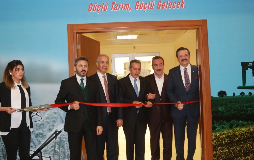 TOBB Başkanı Hisarcıklıoğlu, hububat analiz laboratuvarının açılışını yaptı
