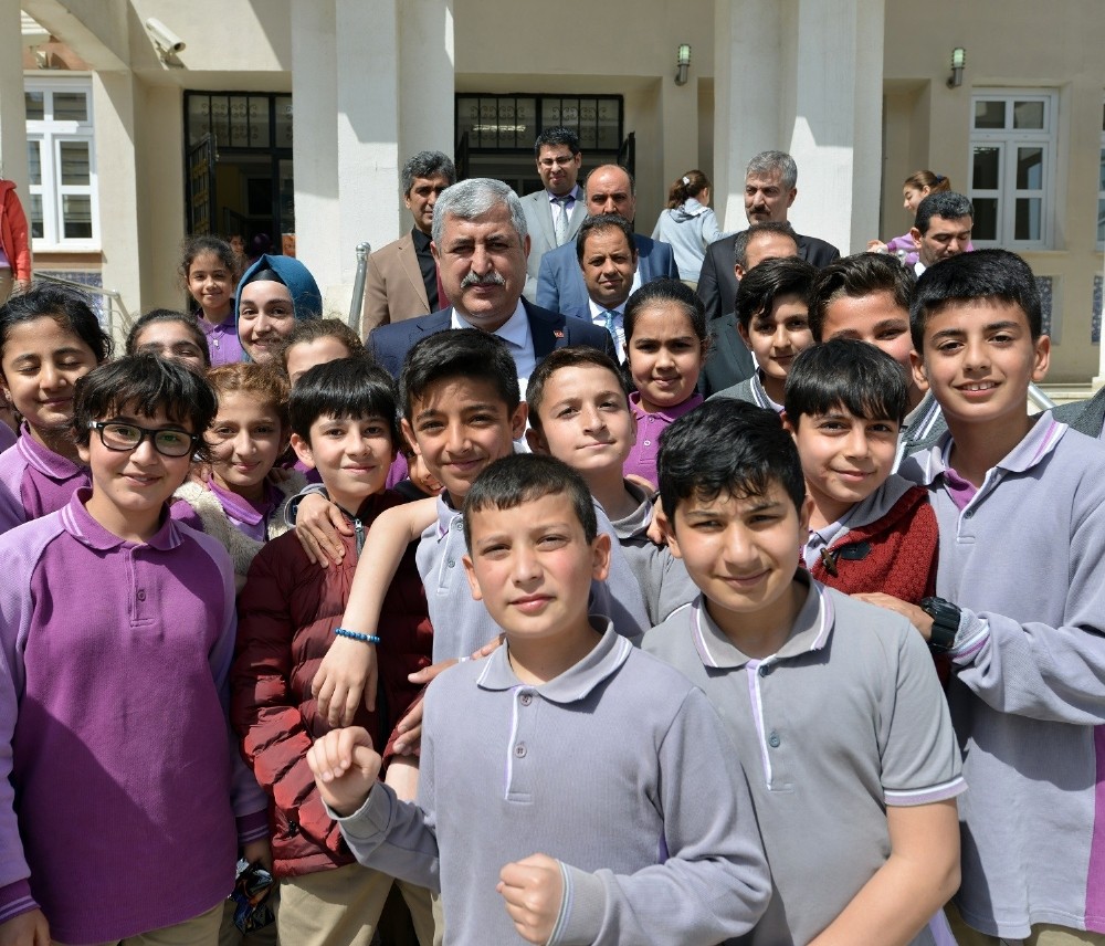 Başkan Polat, İmam Hatipli öğrencilerle buluştu
