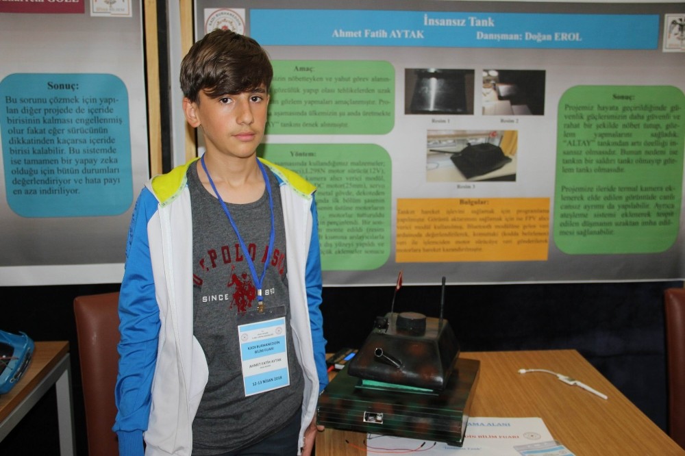 Ortaokul öğrencisinden ’insansız tank’ projesi
