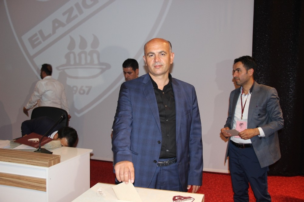 Elazığspor’da yeni başkan Mehmet Parlakyıldız oldu
