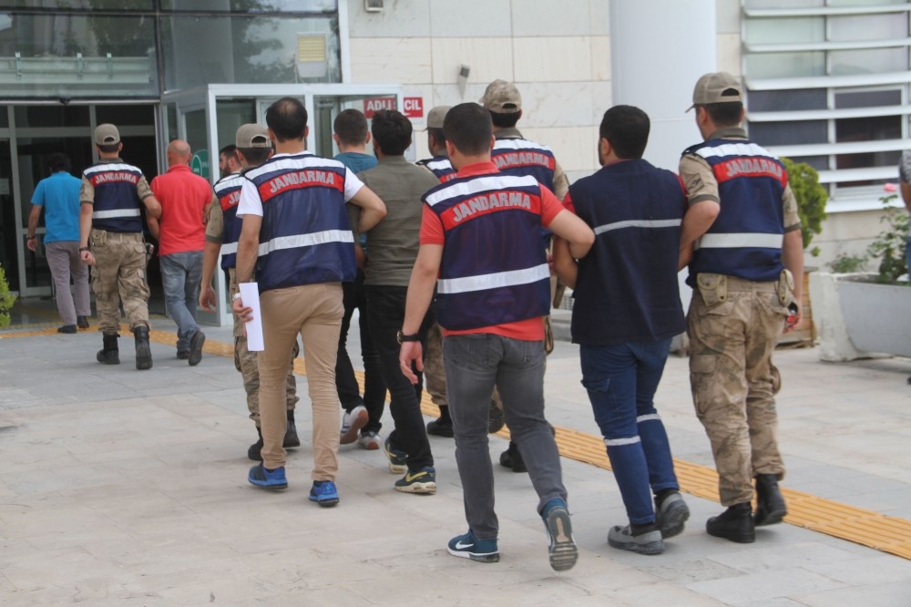 Elazığ’da FETÖ ve PKK operasyonu: 4 gözaltı

