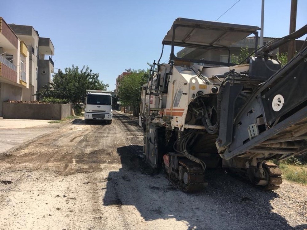 Yeni Sanayi ve Karapınar Mahallelerinde asfalt hazırlığı yapılıyor
