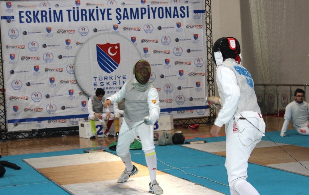 Eskrim Türkiye Şampiyonası Adıyaman’da düzenleniyor
