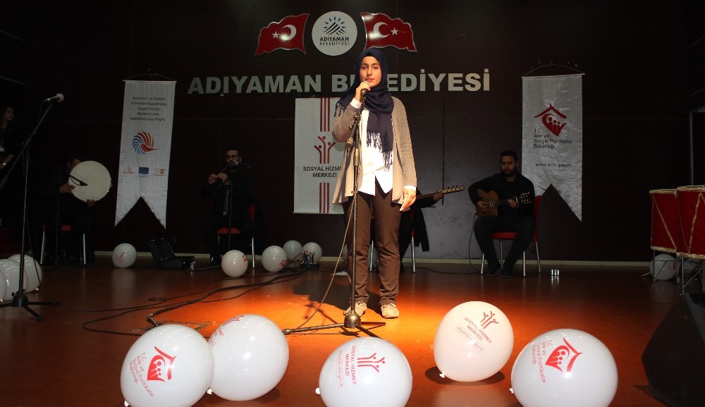 Türk ve Suriyeli öğrenciler yarıştı
