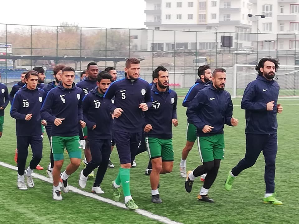 Yeşilyurt Belediyespor’da Pütürge Belediyespor maçı hazırlıkları sürüyor
