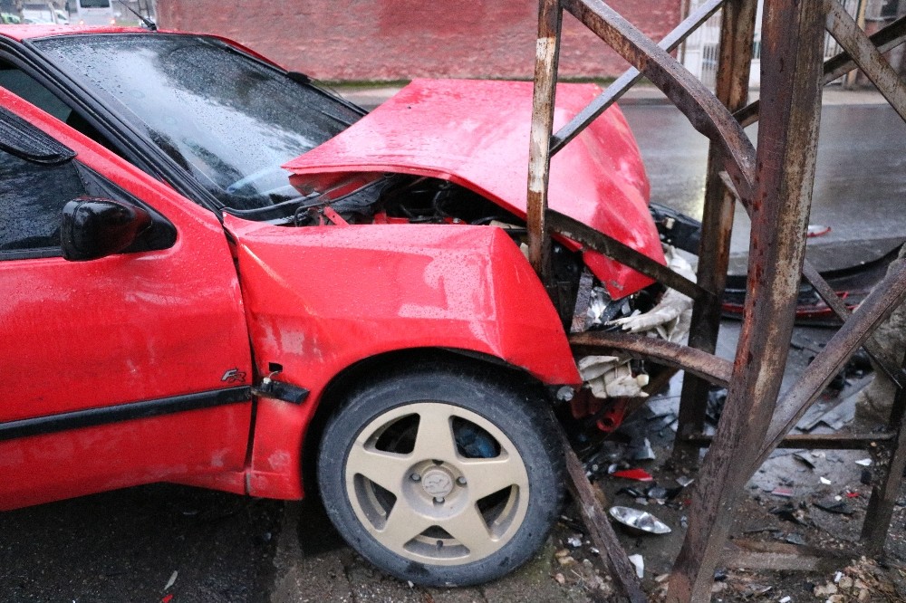 Kahramanmaraş’ta trafik kazası: 2 yaralı
