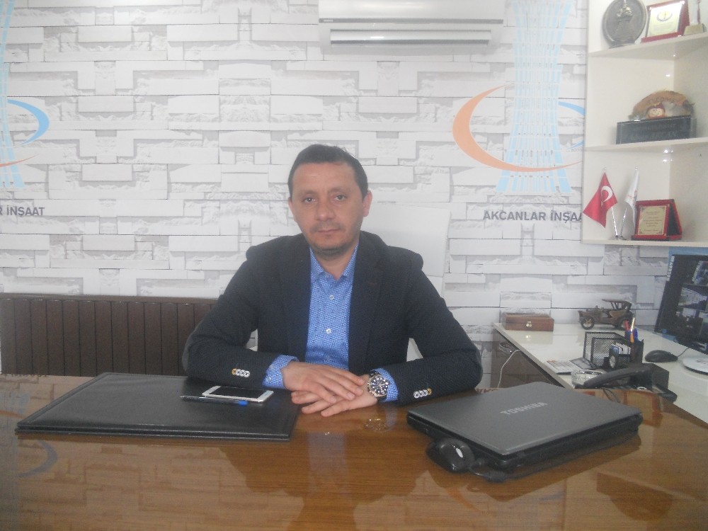 İş Adamı Akcan belediye başkan adaylarına başarı diledi
