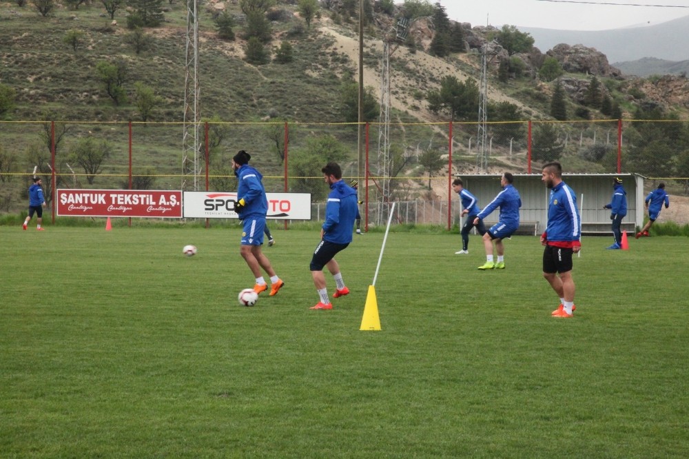 Evkur Yeni Malatyaspor ilk 6’yı hedefliyor
