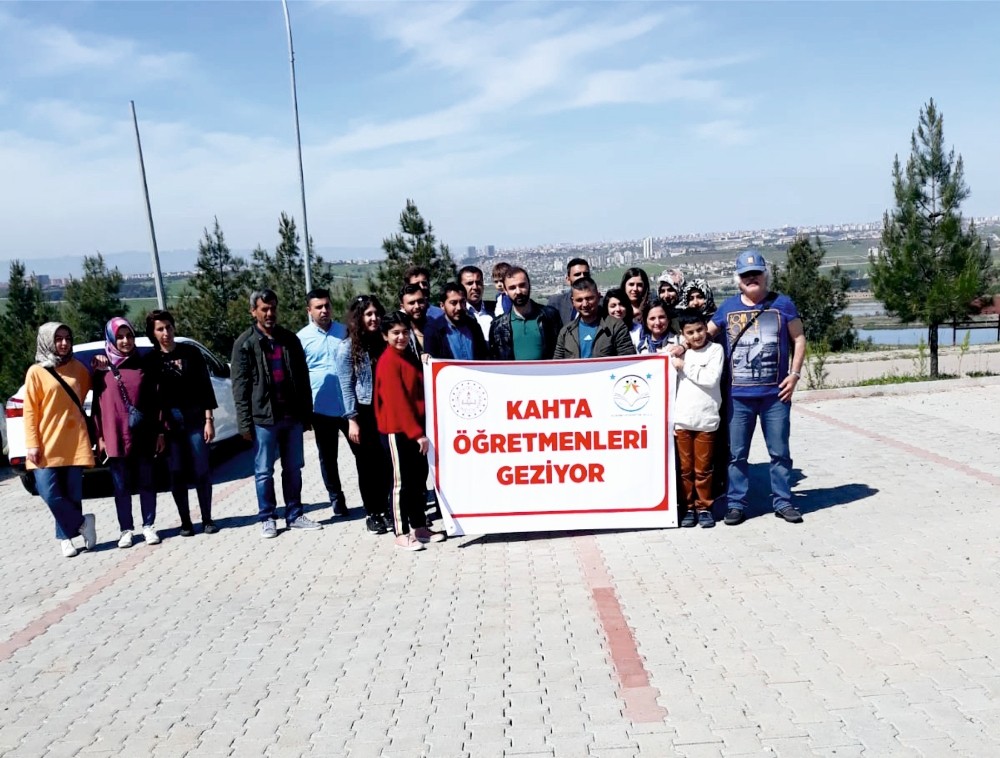 Kahta’daki öğretmenler EDEP Projesi ile geziyor
