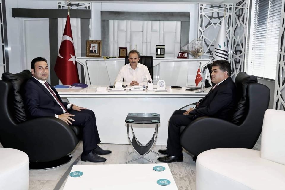 Yıldırım, Belediye Başkanı Süleyman Kılınç ile bir araya geldi
