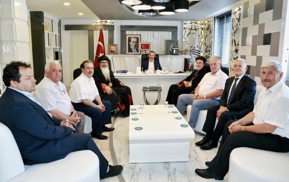 Süryani cemaati liderleri Başkan Kılınç’ı ziyaret etti

