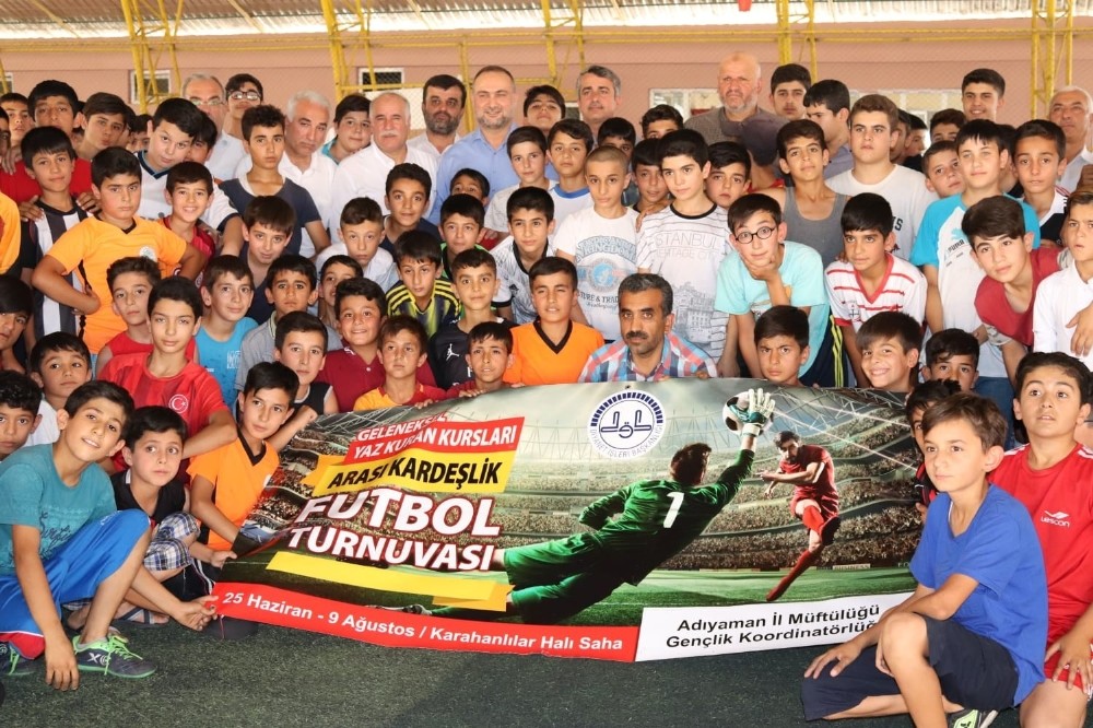 Camiler Arası Kardeşlik Futbol Turnuvası başladı
