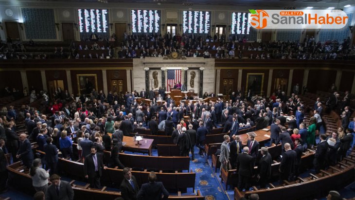 ABD Senatosu, hükümetin kapatılmasını önlemek için iki bütçeyi onayladı