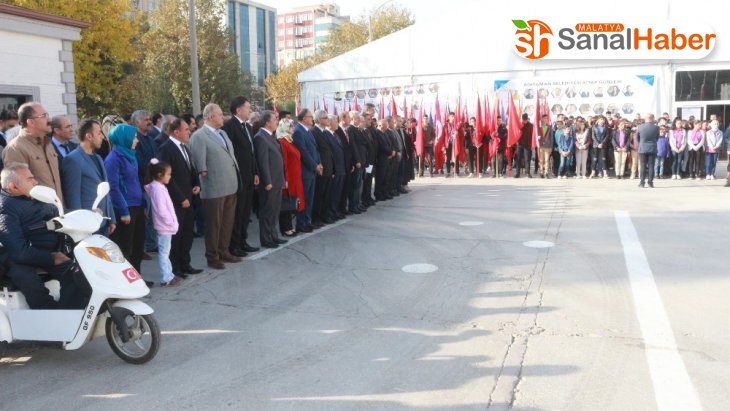 Adıyaman'da 24 Kasım Öğretmenler Günü kutlamaları