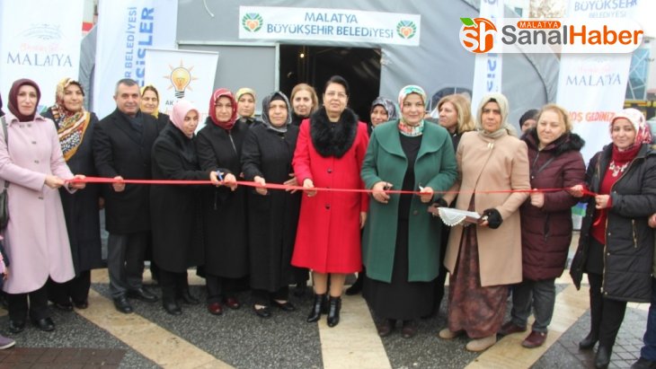AK Parti Kadın Kolları'ndan Türk Malı Haftası etkinliği