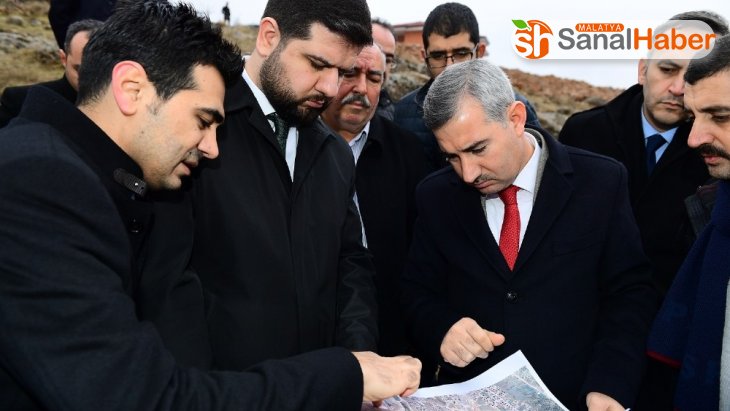 Başkan Çınar, yol güzergahlarını inceledi