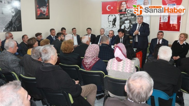 CHP milletvekilleri parti üyeleriyle bir araya geldi