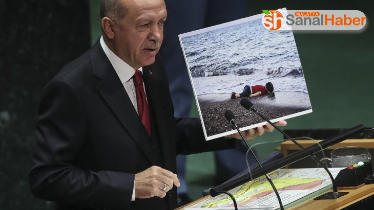 Cumhurbaşkanı Erdoğan: 'Türkiye tüm dünyayı ve insanlığı kucaklayan, sorunlara adil çözümler bulmak için çabalayan bir ülkedir'