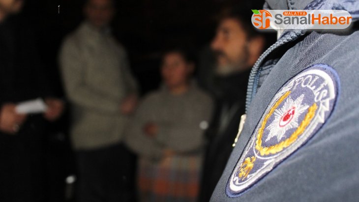 Depremin vurduğu Elazığ'da 2 bin polis 7/24 görevde