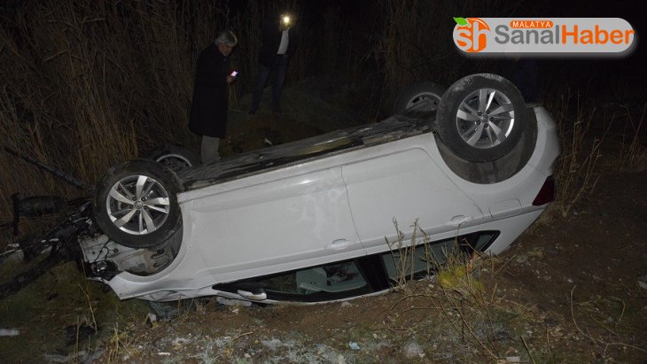 Elazığ'da  trafik kazası, eski başkan yaralandı