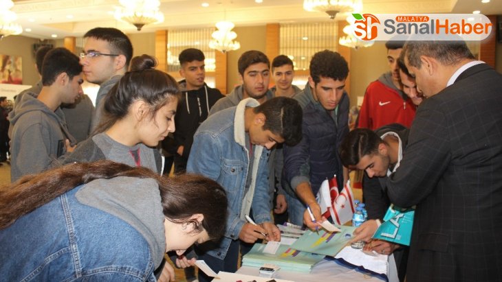 Elazığ'da öğrenciler üniversiteleri tanıyor