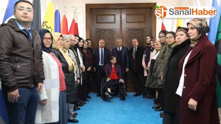 Engelli bireylerden Başkan Güder'e ziyaret