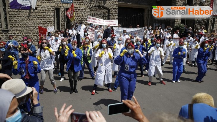 Fransa'da sağlık çalışanlarından 'danslı' protesto