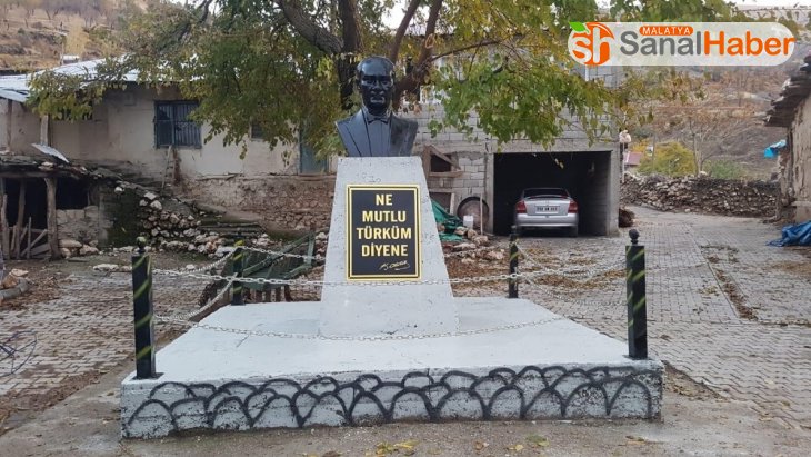 Gölbaşı Belediyesi Hacılar köyündeki Atatürk büstünü onardı