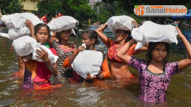 Hindistan'da 3 günlük sel bilançosu: 73 ölü