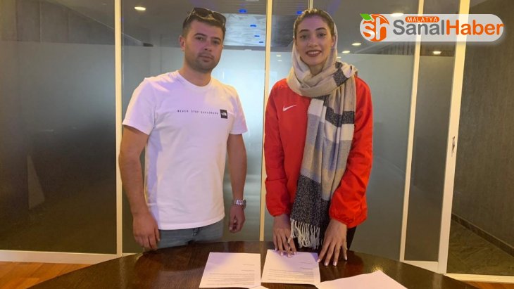 İranlı milli voleybolcu, Elbistanspor ile sözleşme imzaladı