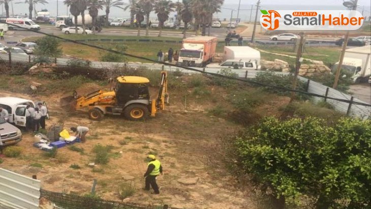 İsrail, Filistinlilere ait mezarları yıkıyor