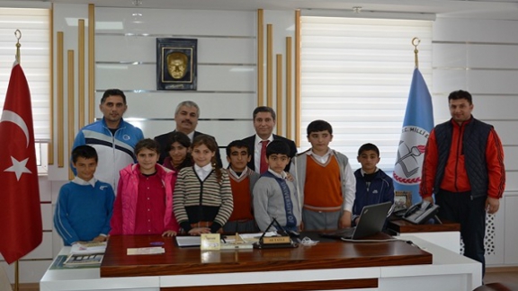 Yavuz Sultan Selim Ortaokulu Öğrencileri  İl Milli Eğitim Müdürlüğünü Ziyaret Ettiler.
