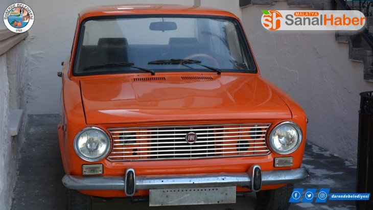 Malatya’da Kent Müzesine eski otomobil bağışlandı