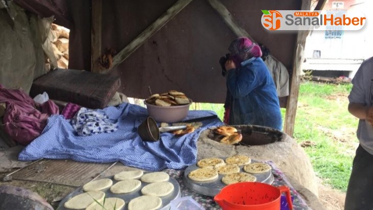 Malatya'da korona virüs ev ekmekleri yapımını arttırdı