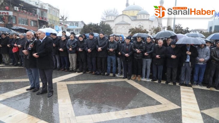 Malatya'da İdlib şehitleri için gıyabi cenaze namazı