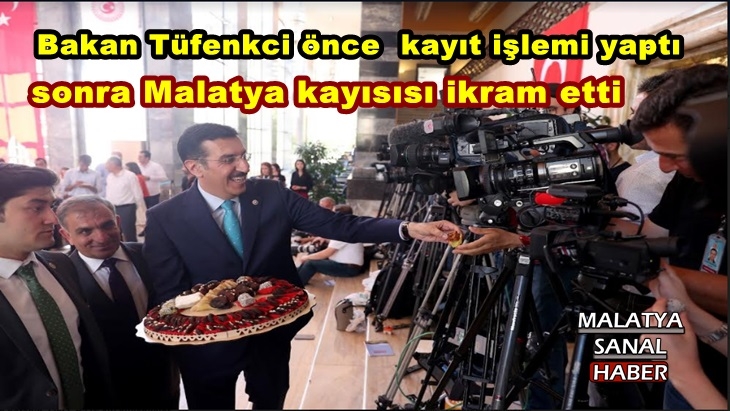 Bakan Tüfenkci mecliste Malatya kayısısı ikram etti