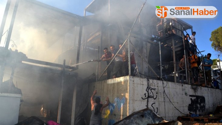 Midilli'de mülteci kampında yangın: 1 çocuk ve kadın öldü