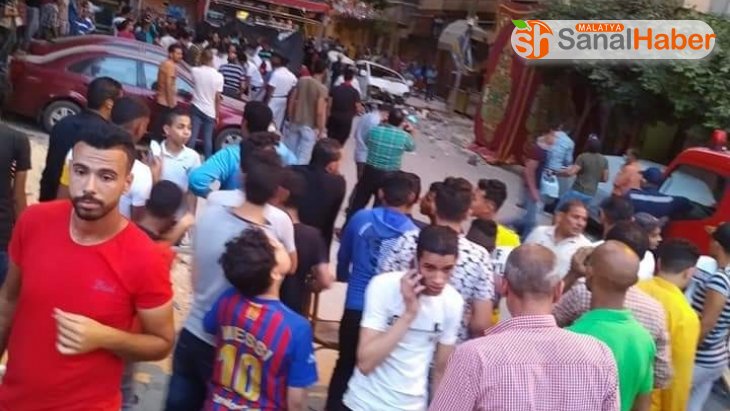 Mısır'da balkon çöktü: 3 ölü