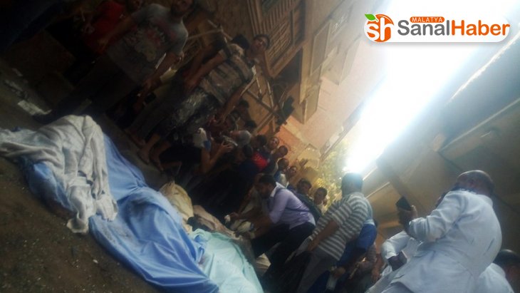 Mısır'da yolcu otobüsü köprüden düştü: 10 ölü